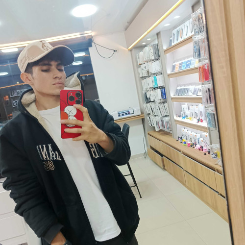 xally f. profile photo