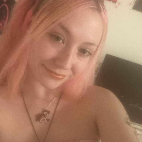 LeeAnn W. profile photo
