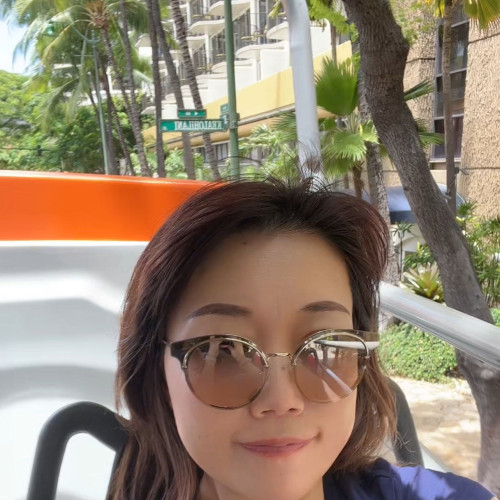 Yan L. profile photo
