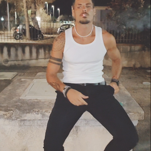 Vincenzo D.