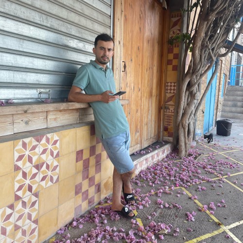 Hassan  M.