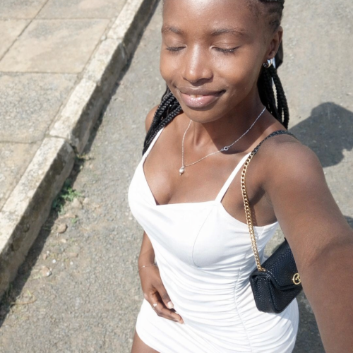 Vivian  M. profile photo