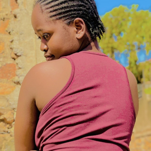 Waldah F. profile photo