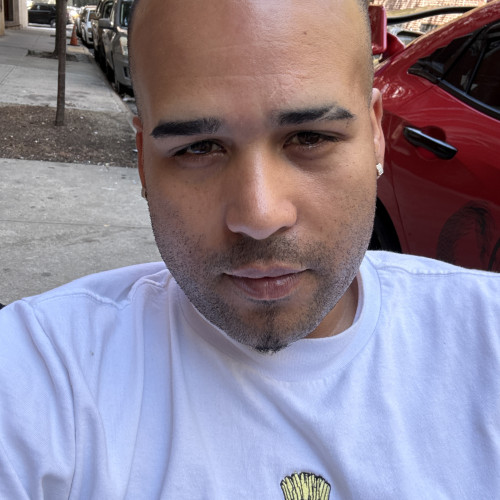 Isaias U. profile photo
