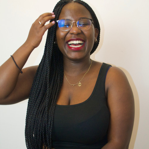 irakoze R. profile photo