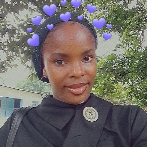 Suzzy  E. profile photo