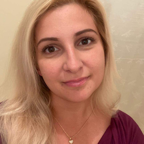 Lucienne H. profile photo