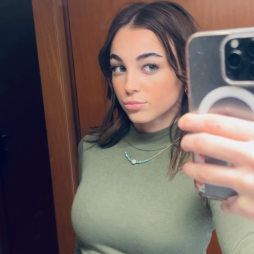 nicol z. profile photo