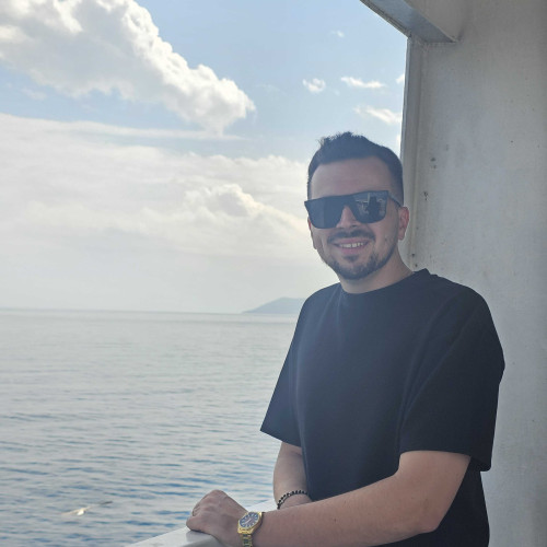 Voicu L. profile photo