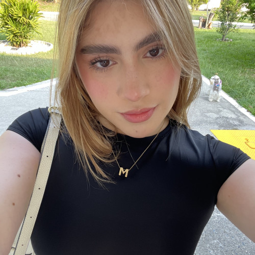 Manuela J.