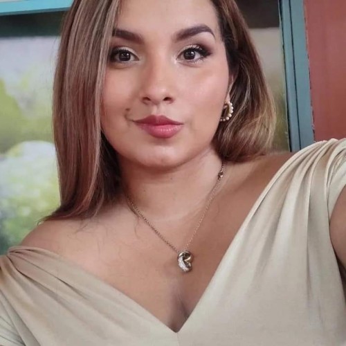 Viviana V.