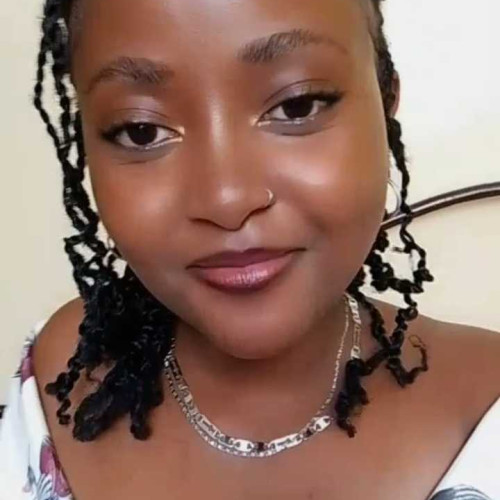 maya T. profile photo
