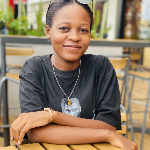 Flora H. profile photo