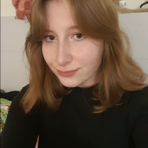 Eva C. profile photo