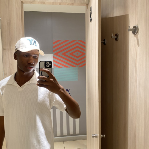 ISAAC N. profile photo