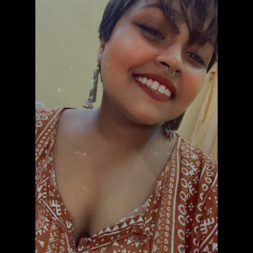 Tia D.