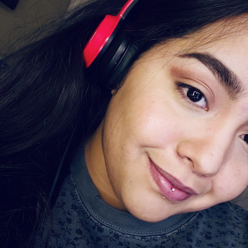 Lily B. profile photo