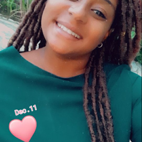 Nelma  C. profile photo