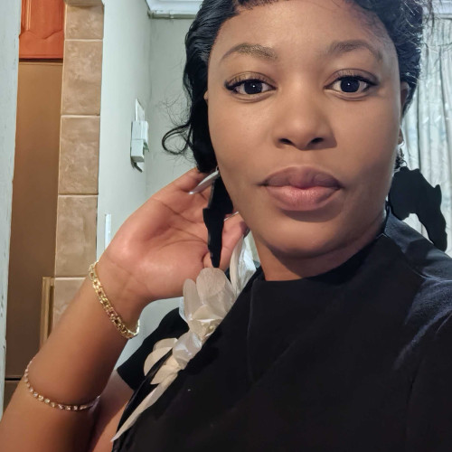 Letisia L. profile photo
