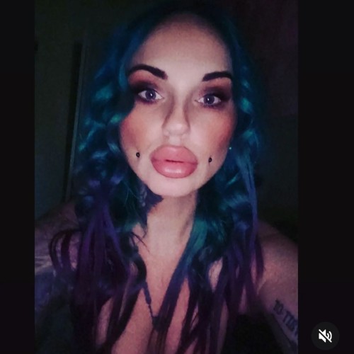 Nicole F.