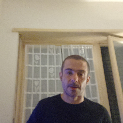 Loris  T. profile photo