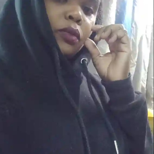 Aznah  B. profile photo