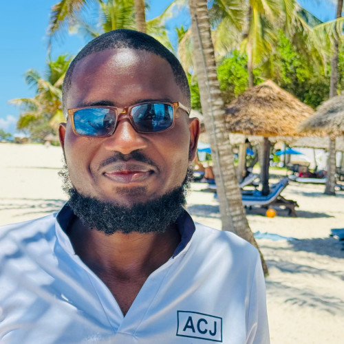 Moses O. profile photo
