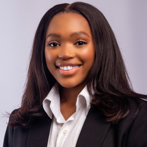 Nothando  N.