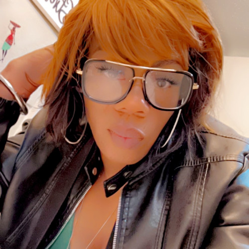 Tina G.