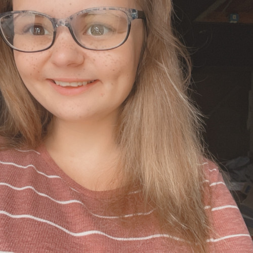 Dhelyla D. profile photo