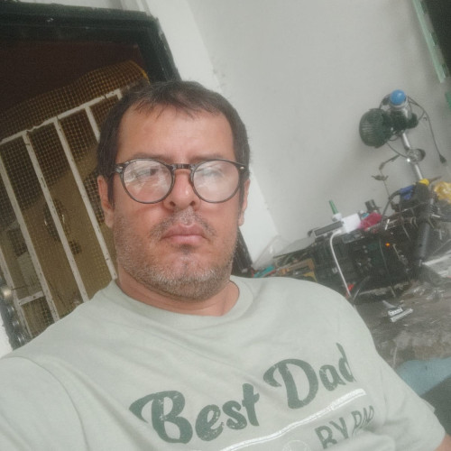 jose luis  r. profile photo