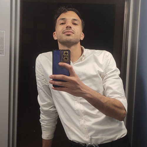 DAMII E. profile photo