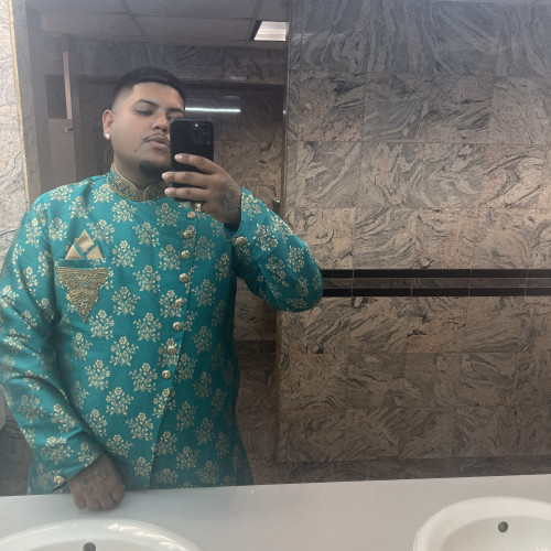 Vick L. profile photo