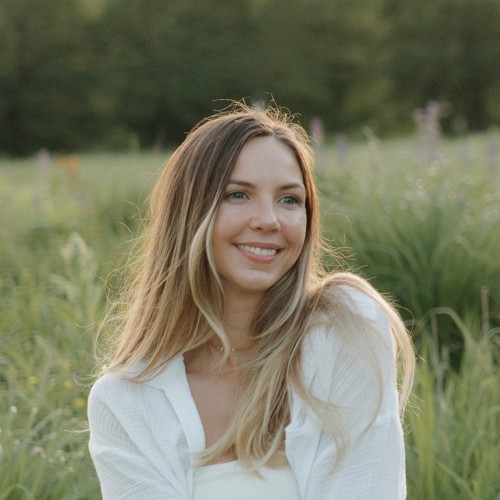 Kaitlyn W.