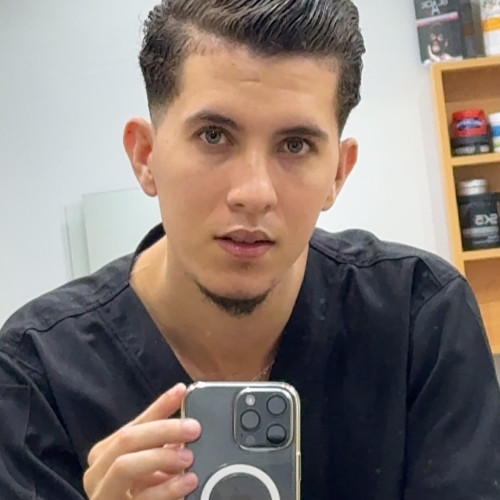 سيمو إ. profile photo