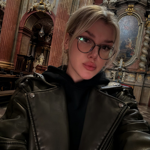 Maria T. profile photo