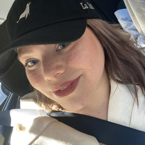 Sylvia V. profile photo