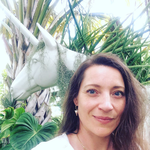 Esther R. profile photo