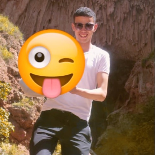 عزيز ب.