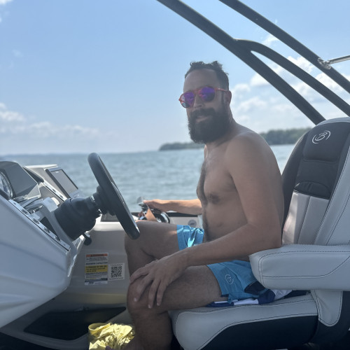Taylor L. profile photo