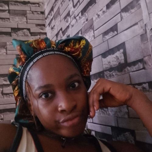 Vivian  E. profile photo