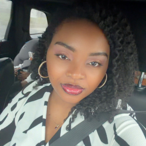 Linna B. profile photo