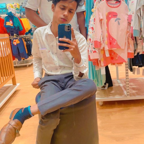 Naithik R.
