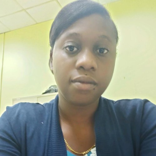 naomi m. profile photo