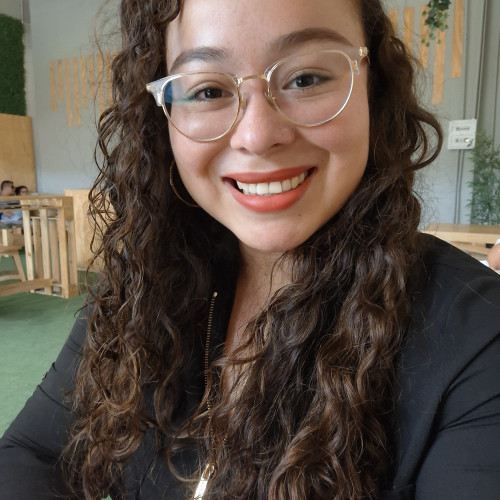 Annie M. profile photo