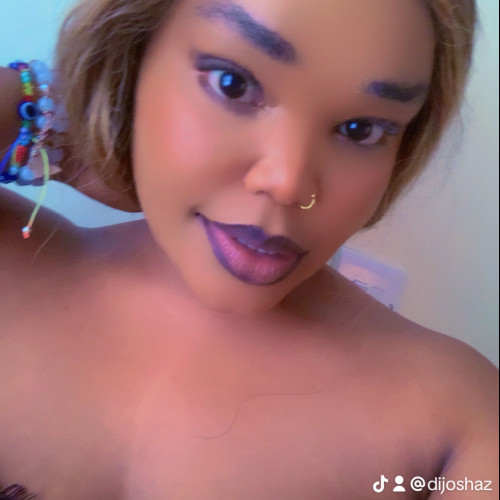 Khadija i. profile photo