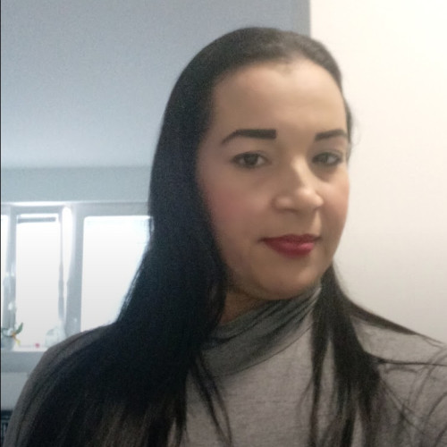 Mari C. profile photo