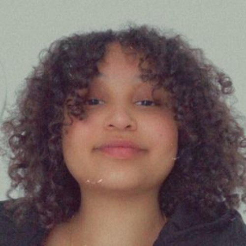 Lia T. profile photo