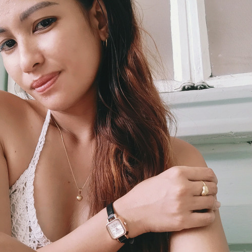 Claudia J. profile photo