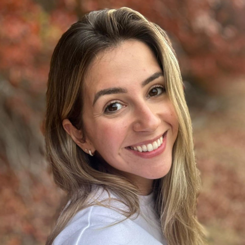 Bea M.